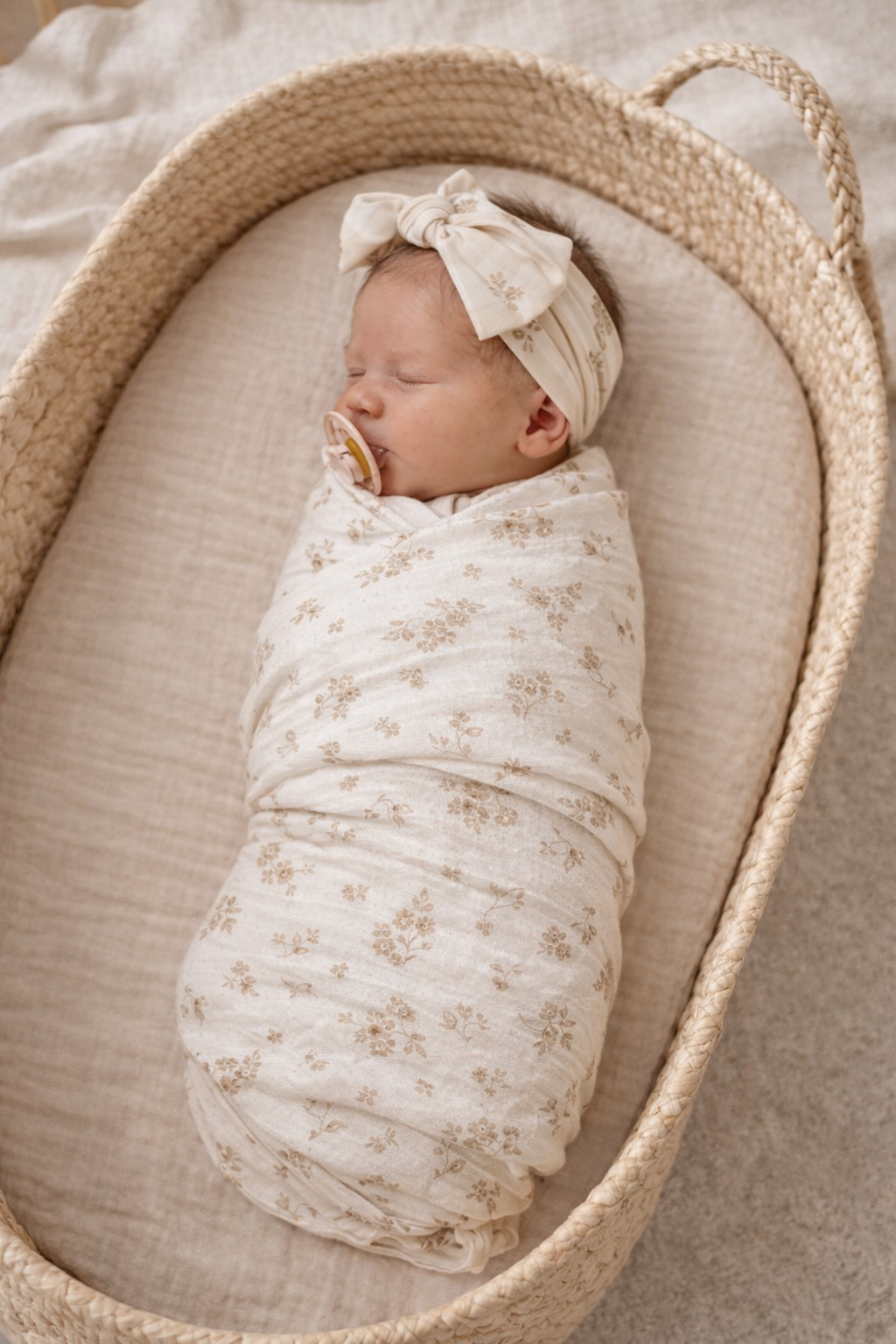 Organic Muslin Swaddle Set – 2 Pack (Neutral + Floral) - Sprout & Fawn
